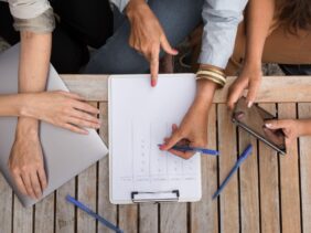 Complete Checklist for Internal Company Events Without Overloading Your Team